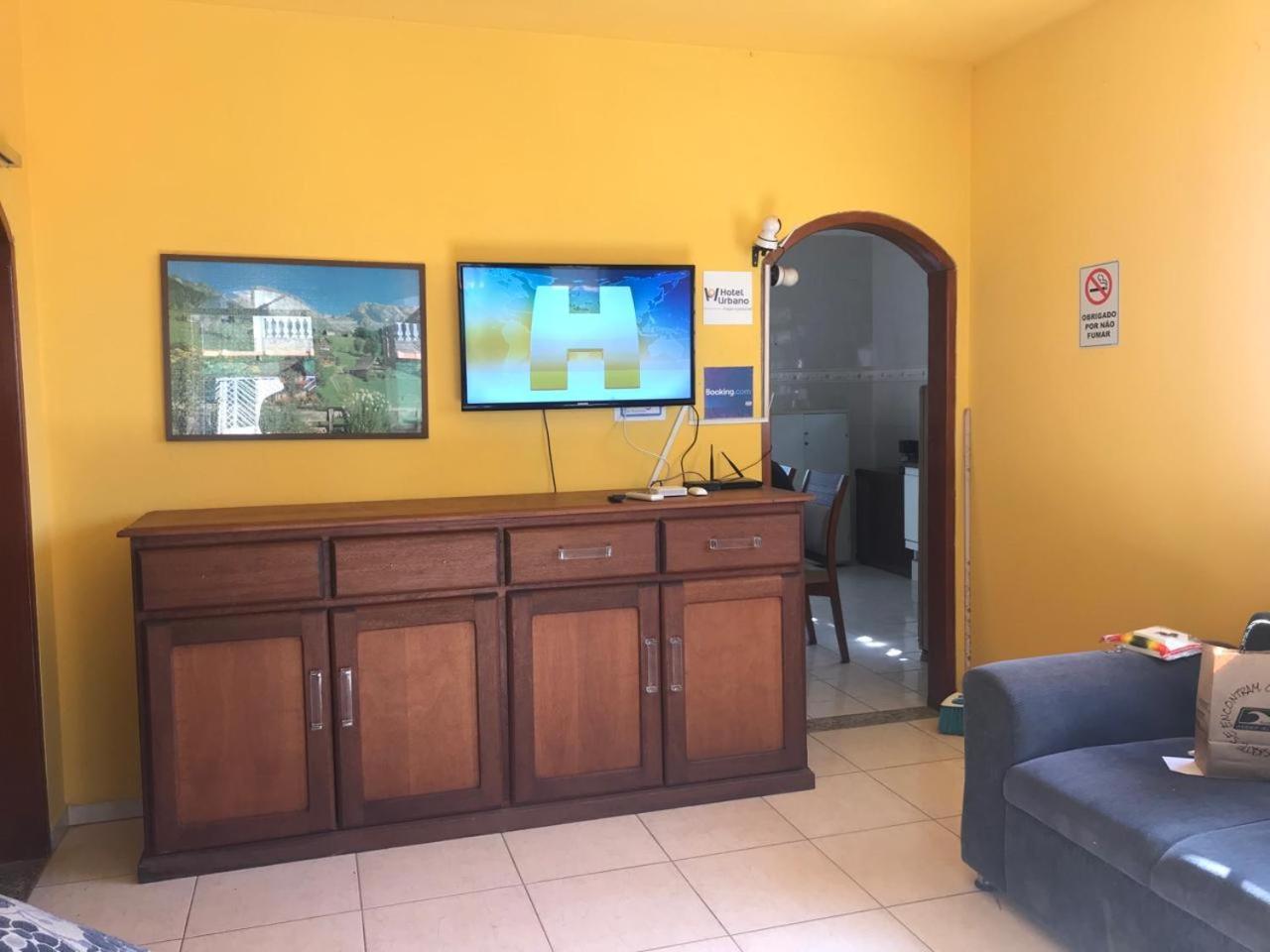 Hostel Office- Hospedagem Climatizada Quartos E Apartamentos Privativos Эстрема Экстерьер фото